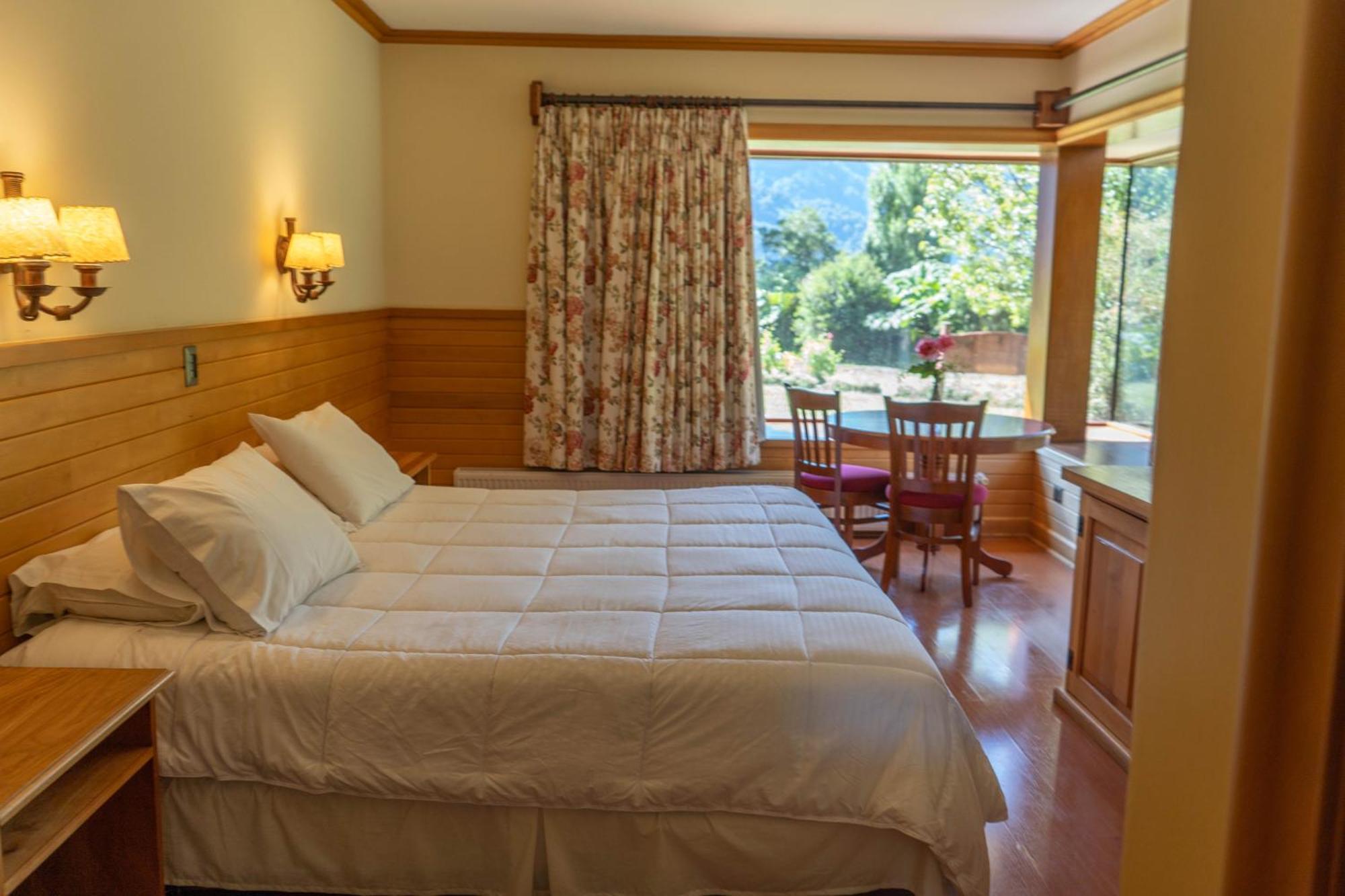 Hotel Natura Пеулья Экстерьер фото